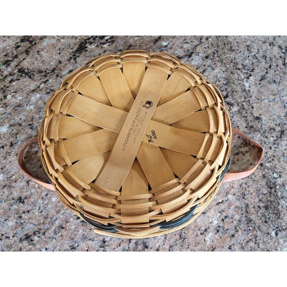 2000 Longaberger Basket Round Heartland Darning Basket 10"Rd x 4"H - Picture 16 of 16